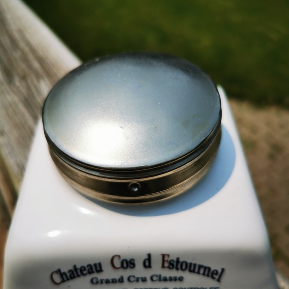 Chateau Cos D Estournel Wine Decanter - Picture 3 of 16